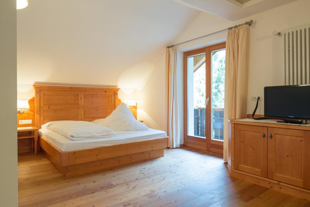 Hotel Frida Am Wald Rasùn di Sotto Esterno foto