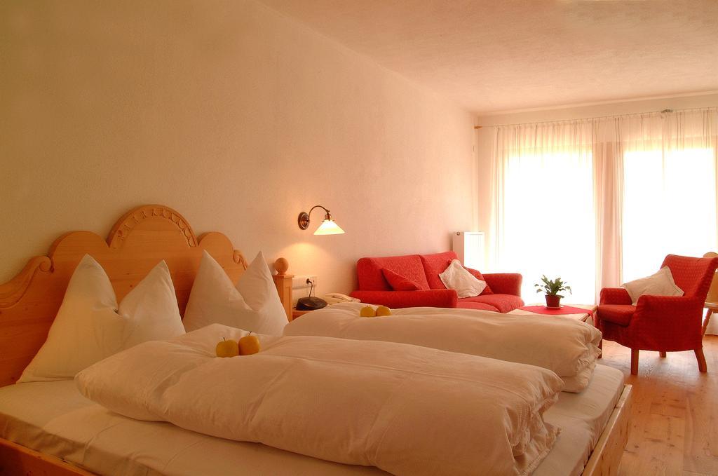 Hotel Frida Am Wald Rasùn di Sotto Camera foto